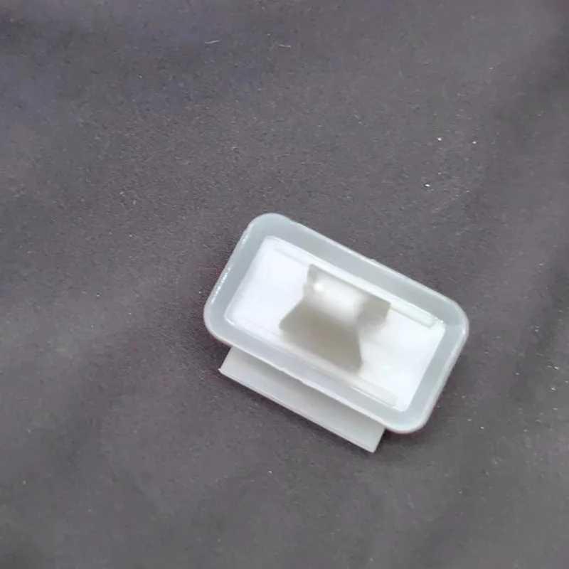 8331C6 adecuado para Peugeot 1007 207 508 Partner B9 Citroen C5 C6 DS3 Clip de sujeción para tapicería de moldura Interior delantera - imagen 3