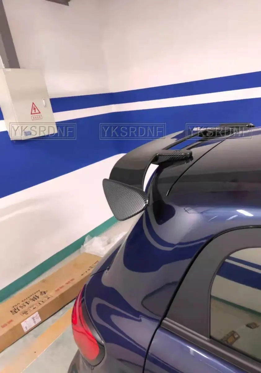 Alerón GT fibra de carbono trasero para Hyundai i30 i20 y Clase A - imagen 4