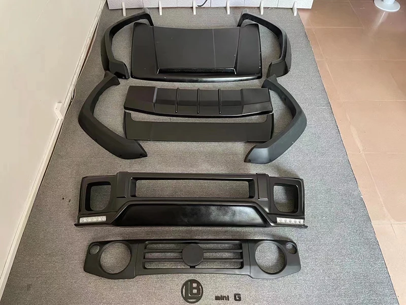 Kit carrocería ancha Suzuki Jimny JB64 JB74: parachoques delantero - imagen 2