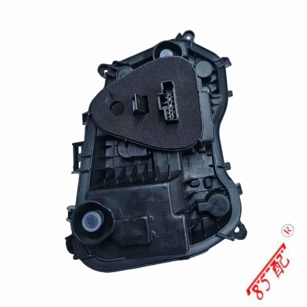Placa de circuito para piloto trasero Peugeot 301 2017 - imagen 3
