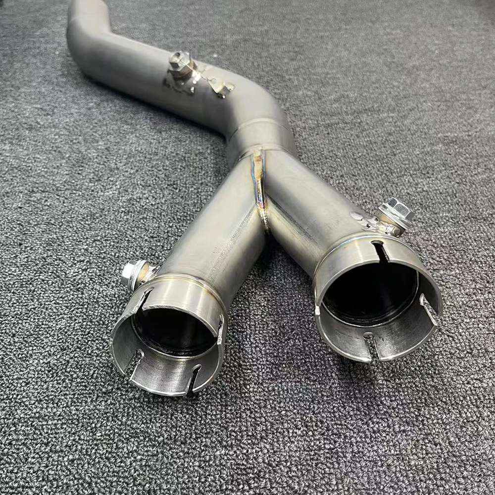 Tubo intermedio de escape de titanio Yamaha YZF-R1, R1M y MT-10 - imagen 3
