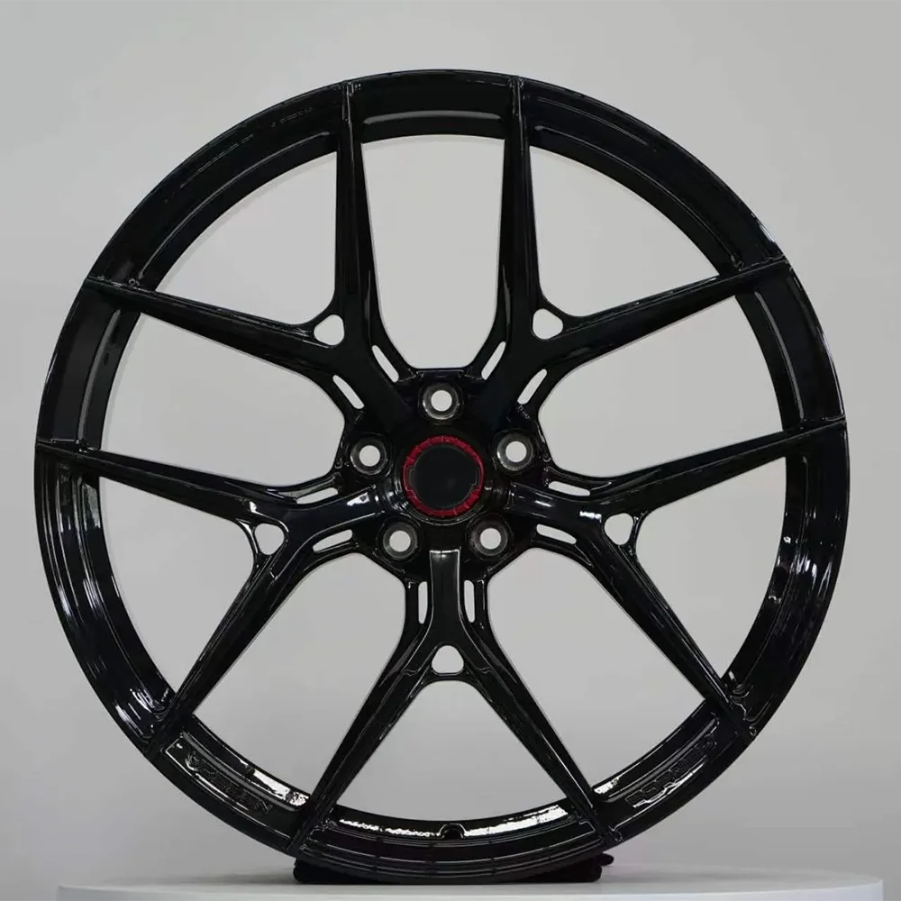 Llanta forjada ligera plateada para Nissan GT-R R35 - imagen 3