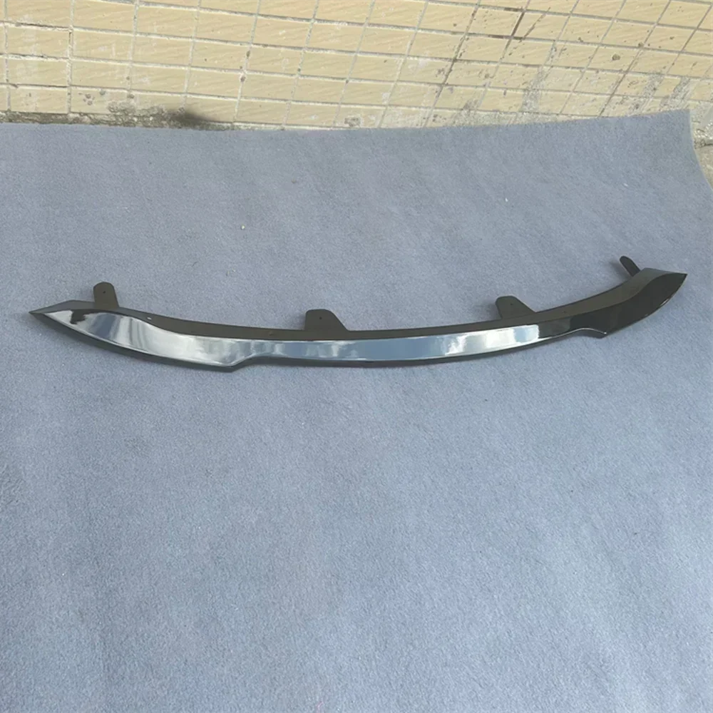 Labio delantero fibra de carbono – Toyota Corolla Auris E210 2019-2023 - imagen 5