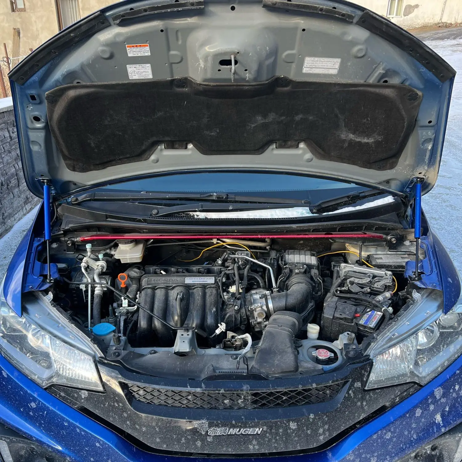 Puntales de gas capó Honda Fit Jazz GK 2013-2020 - imagen 3