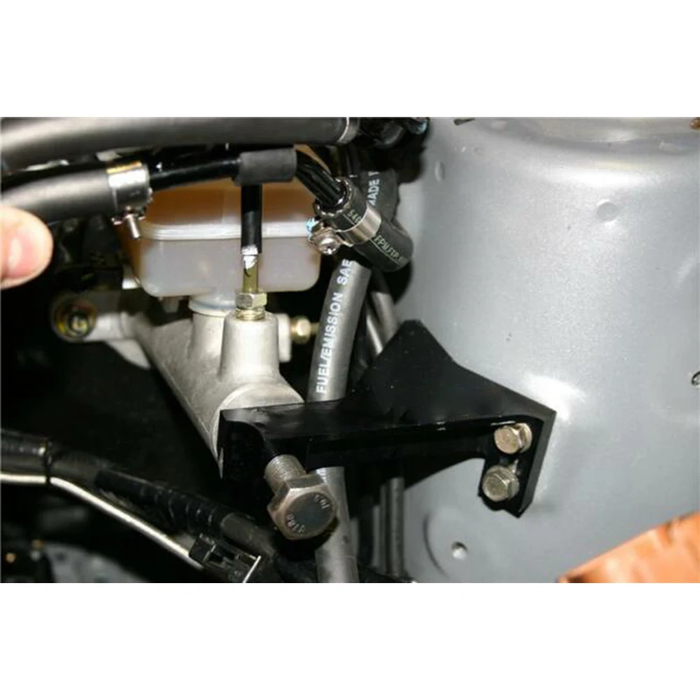 Refuerzo del cilindro maestro de freno Subaru Impreza WRX/STI/RS - imagen 2