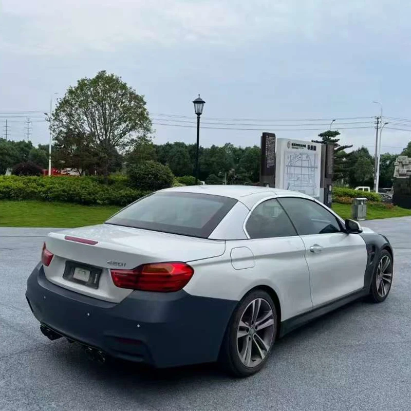 Detalle de la textura del paragolpes M4 sin pintar para BMW Serie 4