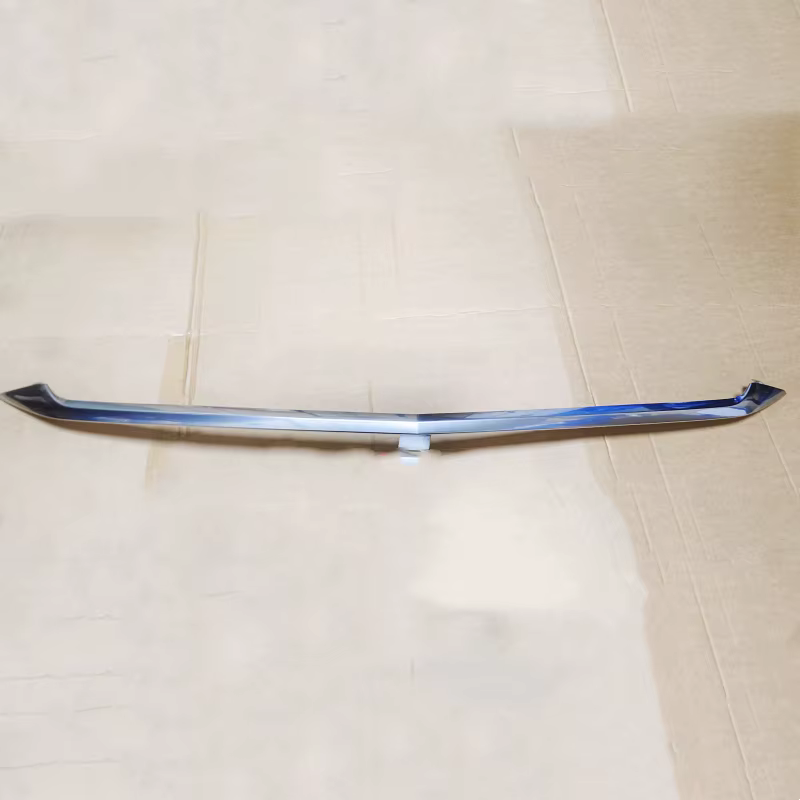 Moldura cromada para parrilla delantera Cadillac CT6 2024