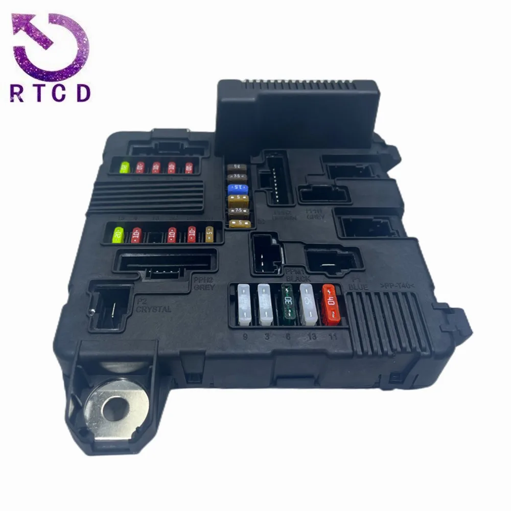 Caja de fusibles Renault Megane 8200306033 - imagen 3