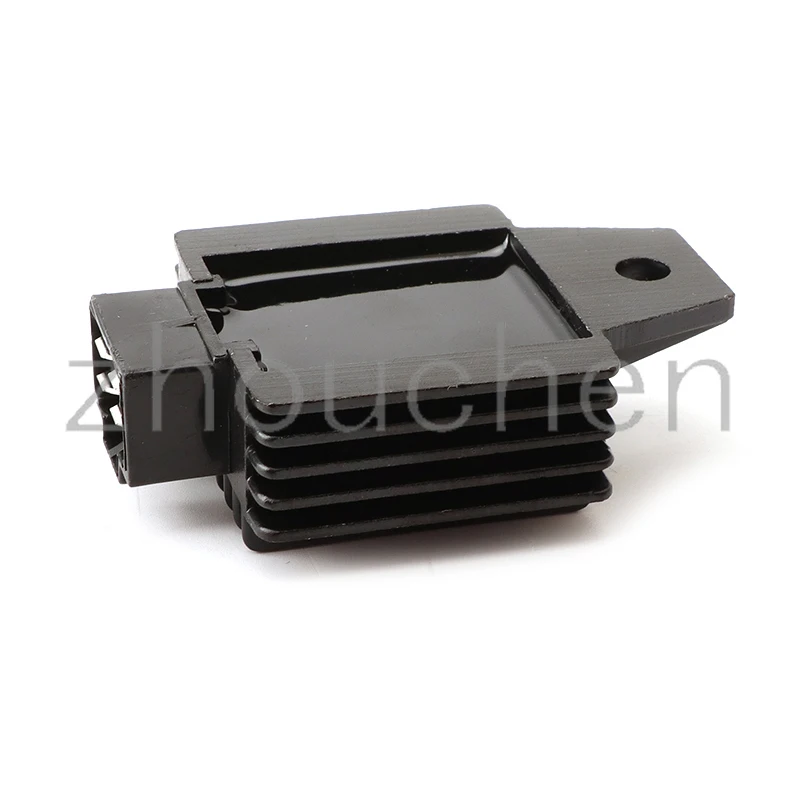 Regulador rectificador GY6 12V 4 pines – scooter, quad y ATV 4T - imagen 3