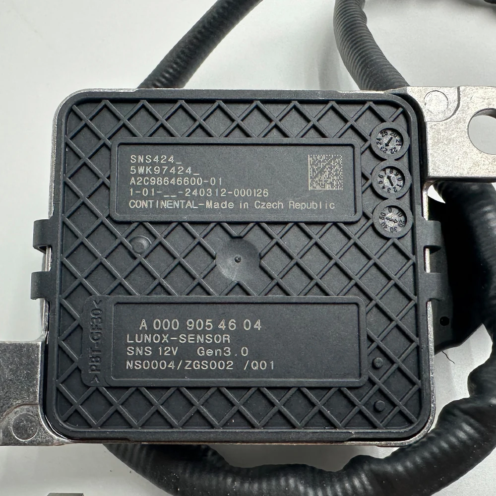 Sensor NOx NGK 5WK97424 para Mercedes-Benz Sprinter 2500 Clase E CLS - imagen 3