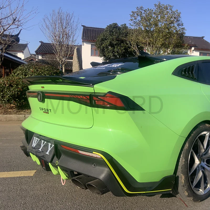 Alerón trasero con acabado de carbono para Changan UNI-V 2022-2024 - imagen 2