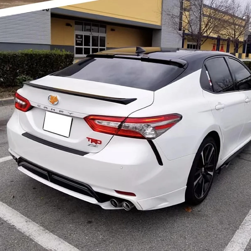 Alerón trasero deportivo Toyota Camry fibra carbono negro 2018-2022 - imagen 3