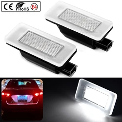 Luz LED de matrícula para Nissan Serena C27 y Dacia Duster 2017-2021