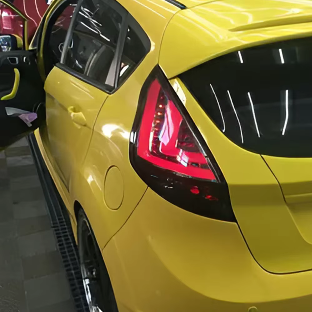 Pilotos traseros LED para Ford Fiesta 2009-2015 con intermitentes - imagen 3