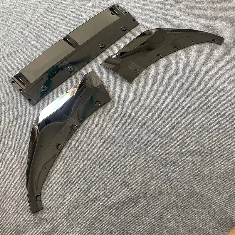 Divisor de parachoques delantero montado