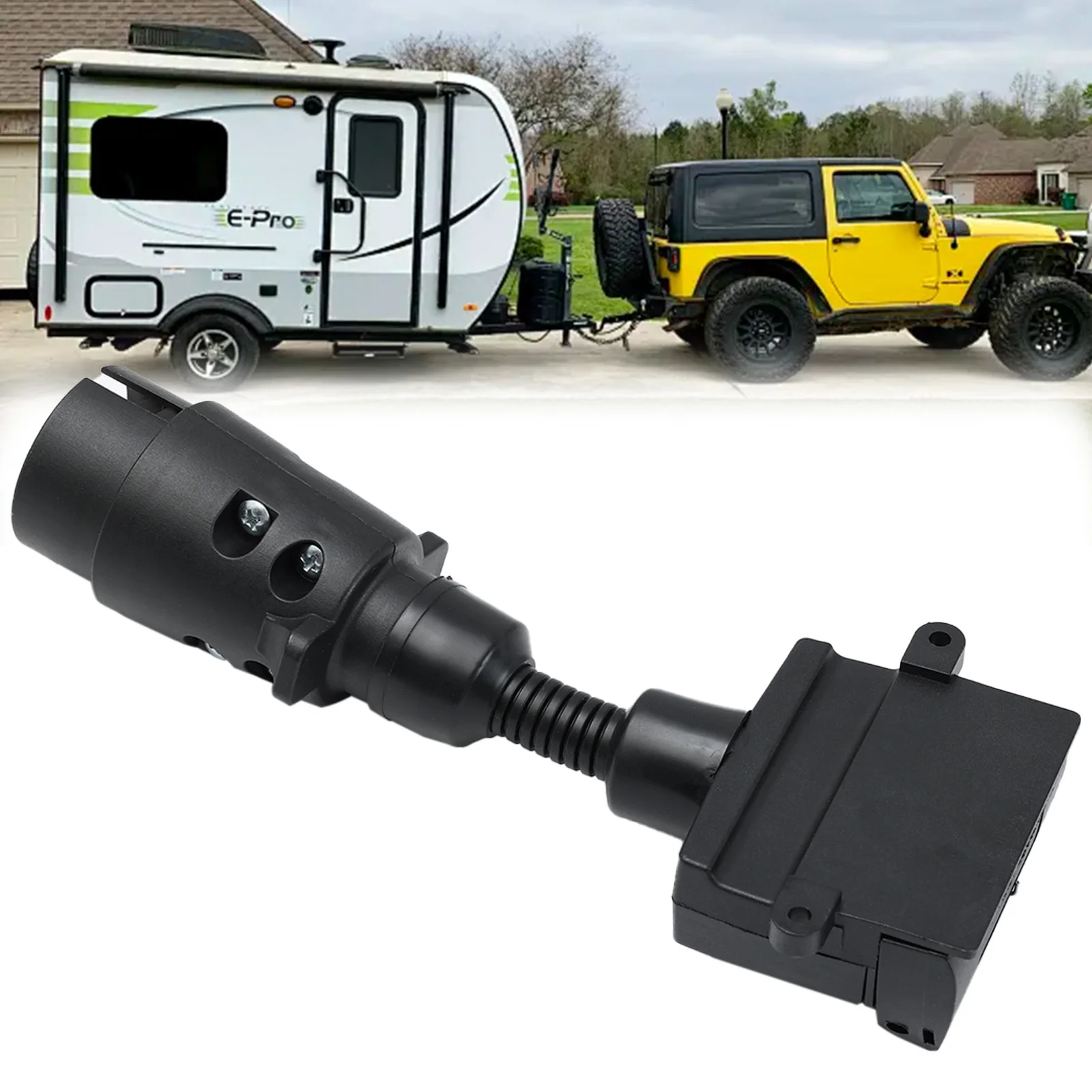 Vista del adaptador enchufado en una caravana