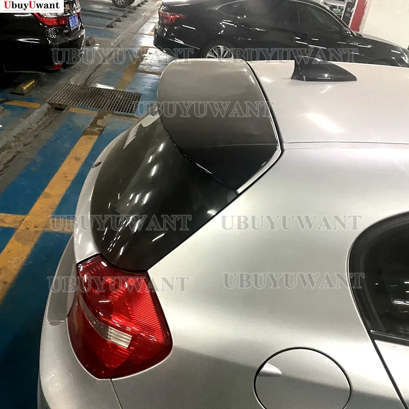 Alerón trasero BMW Serie 1 - Vista lateral