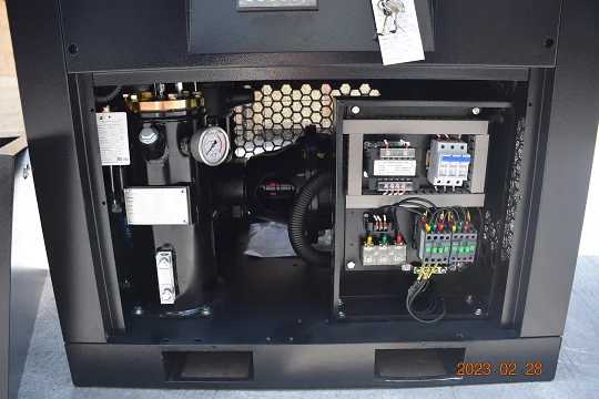 Compresor de aire tornillo Airstone con accionamiento directo fijo - imagen 4