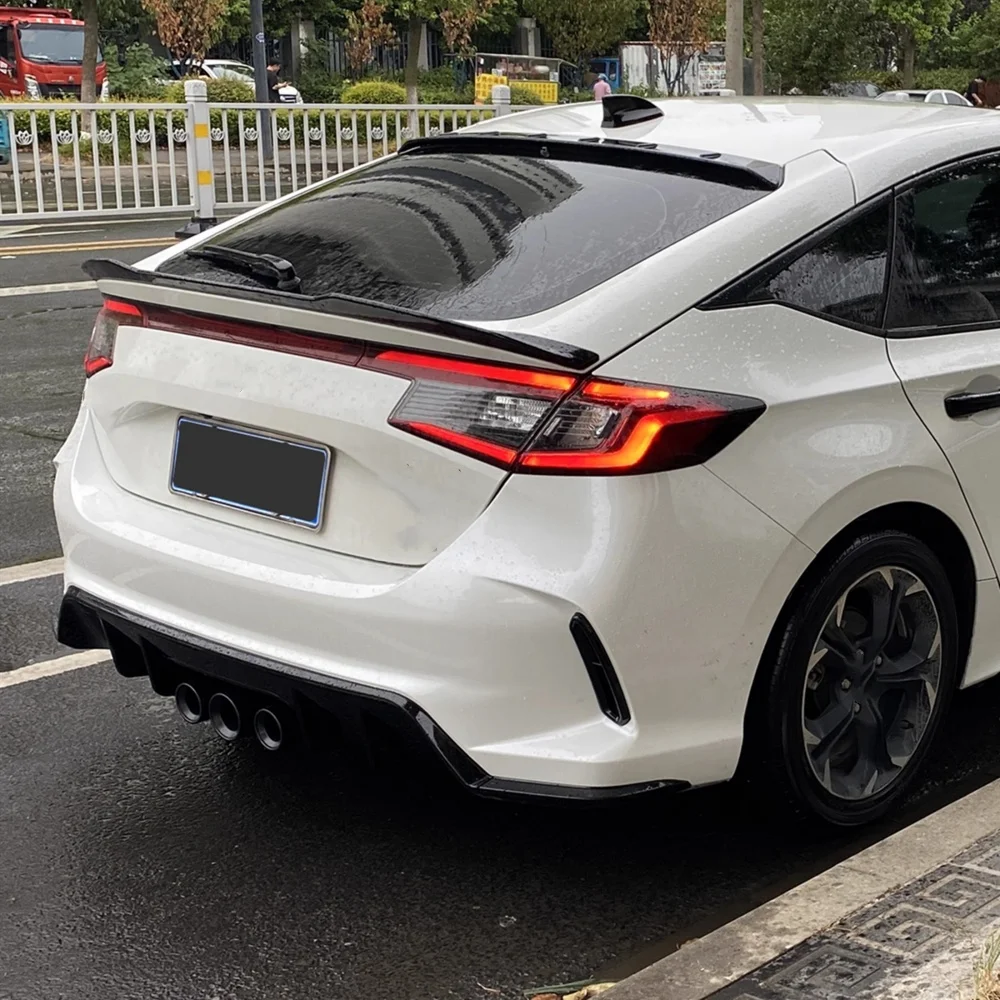 Difusor trasero sin pintar para Honda Civic XI (2021-2024) - imagen 2