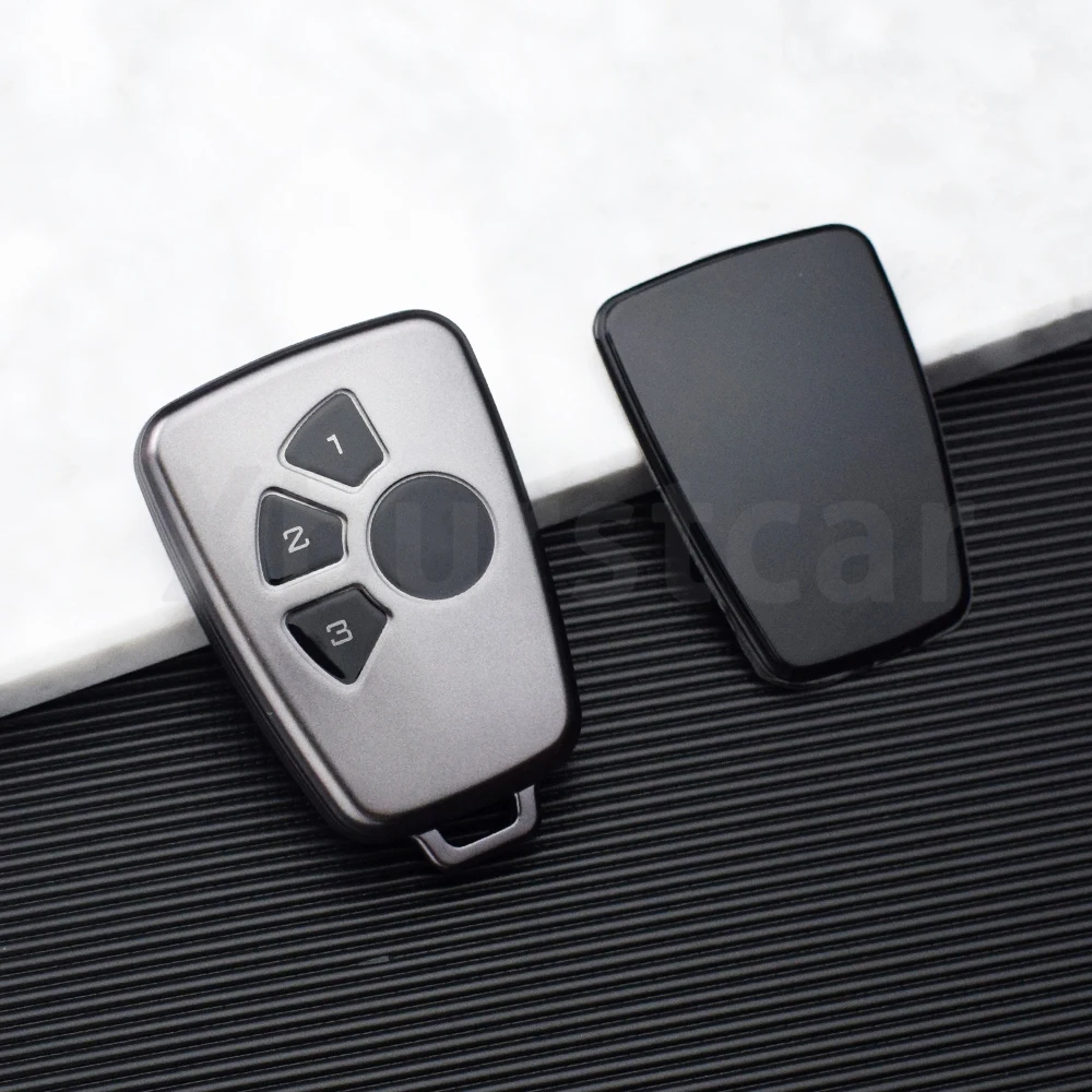 Funda TPU en uso llave Chevrolet