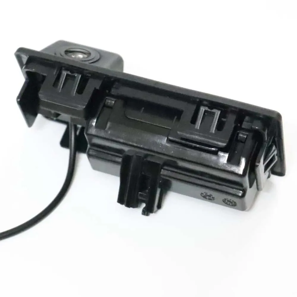 Cámara de visión trasera HD con asa para maletero Audi A4/Touran 2013 - imagen 3