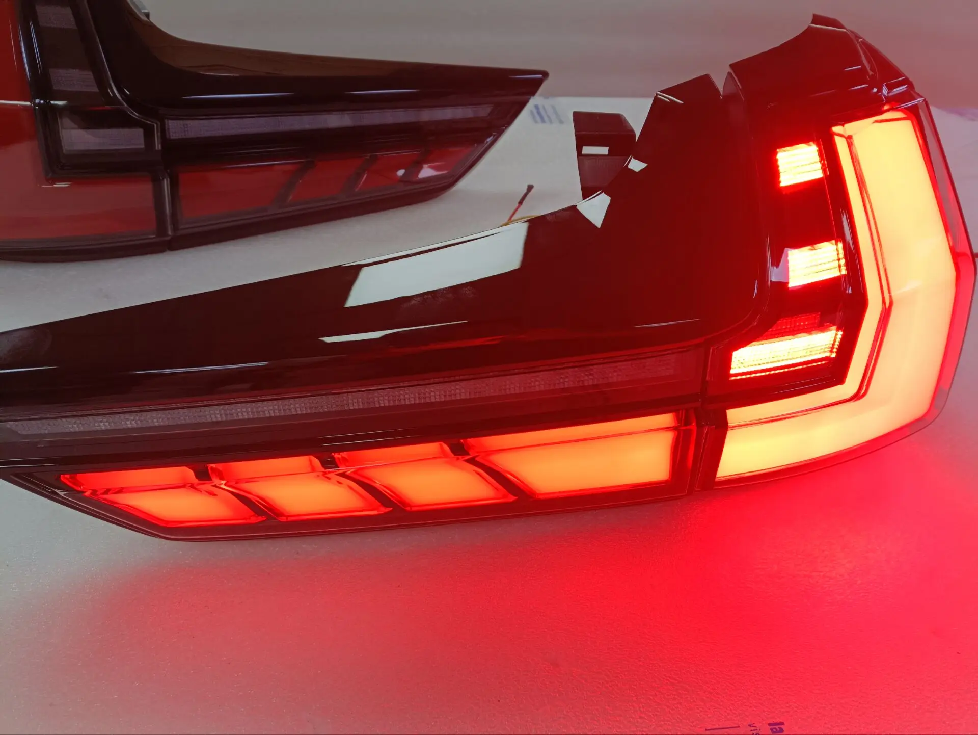 Luz trasera LED para Lexus LX570 2016-2018 - imagen 5