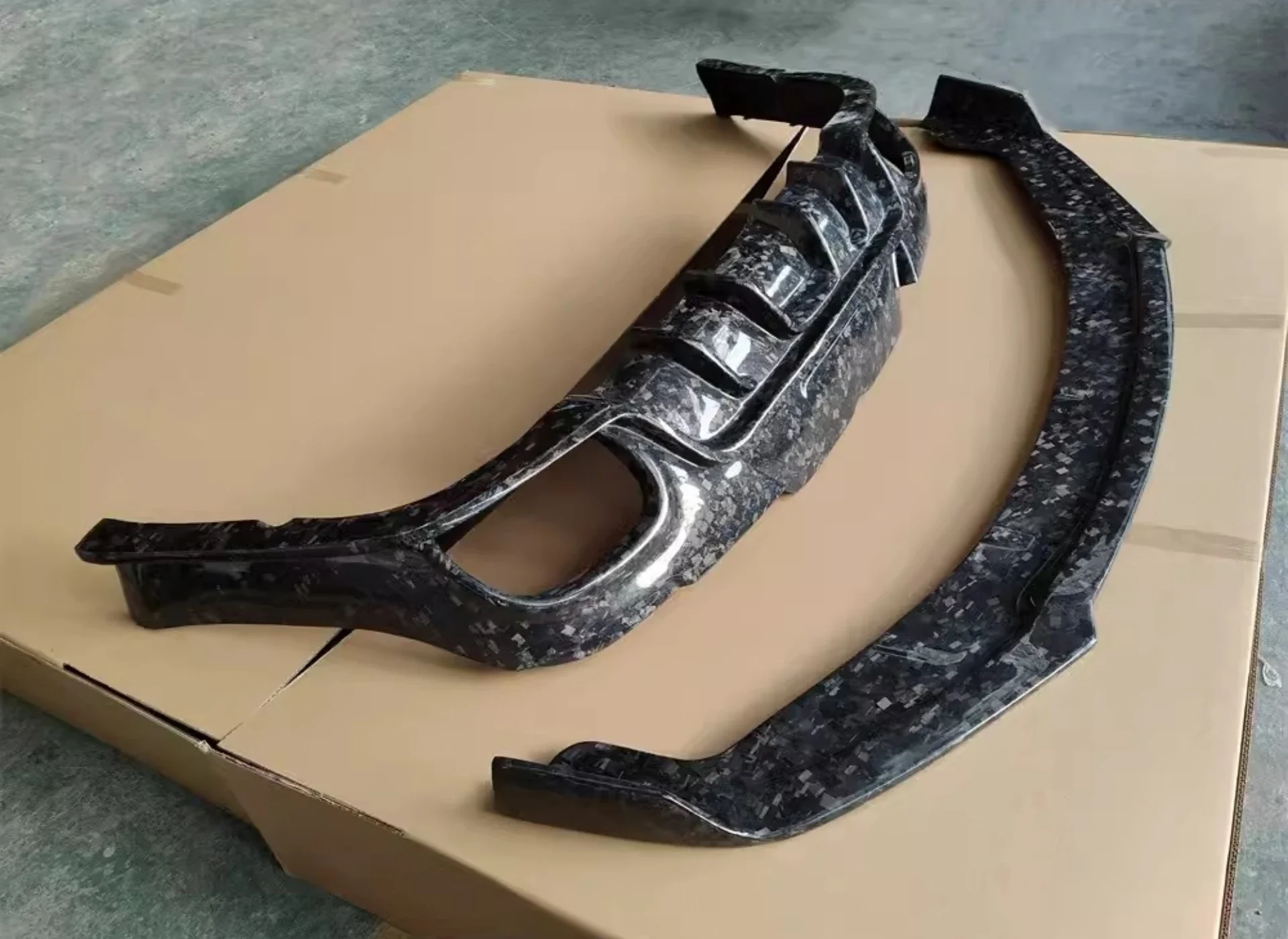 Difusor trasero carbono forjado Porsche Panamera 2014-2017 - imagen 2