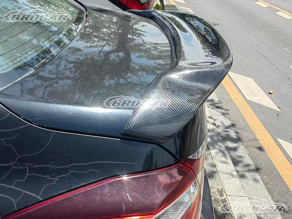 Alerón trasero FRP sin pintar para Honda Accord Gen 9 2014-2017 - imagen 4