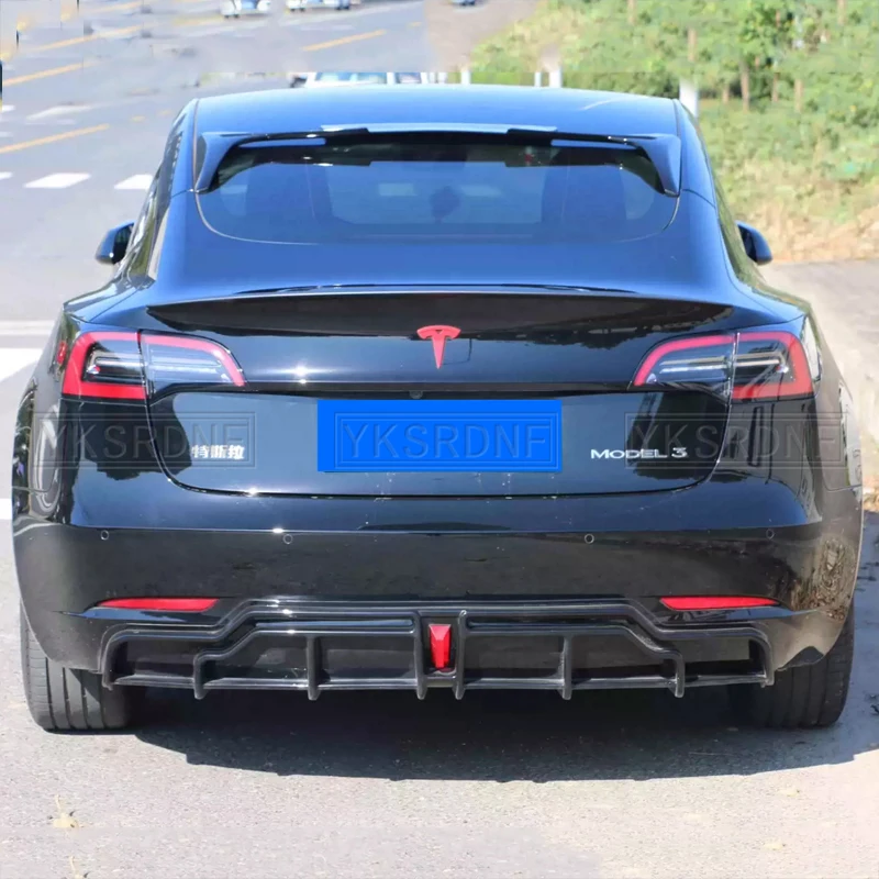 Difusor trasero con alerón para Tesla Model 3 – Carbono - imagen 2