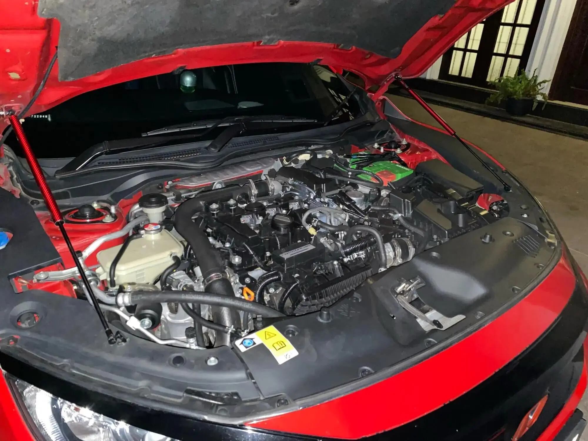 Kit puntas de gas capó delantero – Honda Civic X FC FK 2016-2021