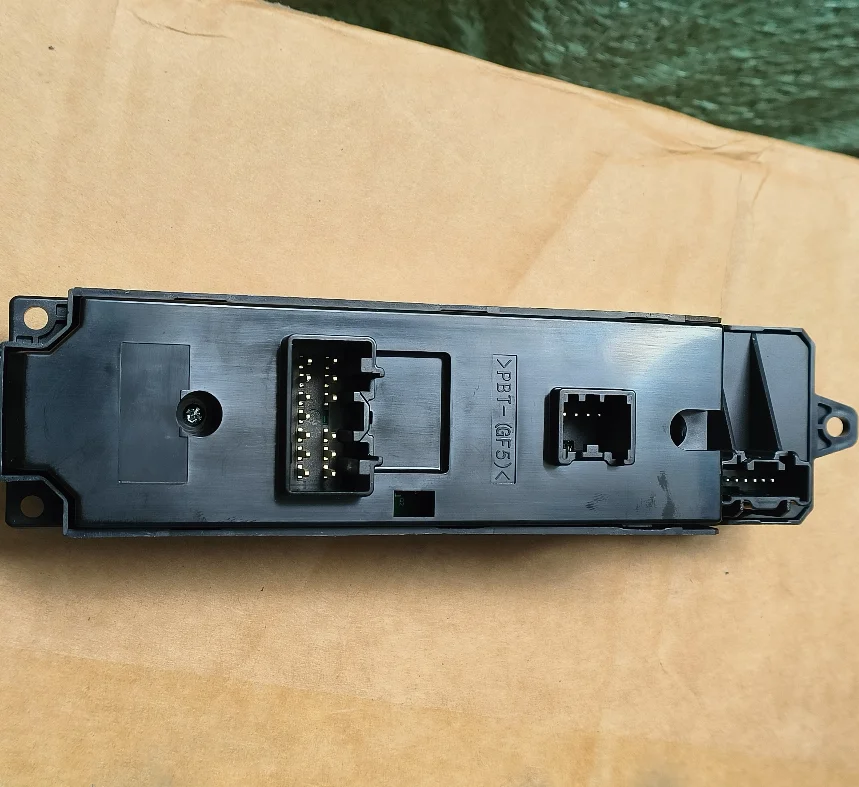 Interruptor de ventanilla Mazda 5 y CX-7 2007-2014 – OE EH4466350 - imagen 5