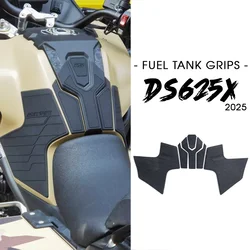 Kit empuñaduras depósito DS625X para Voge DSX 625 con calcos rodilla