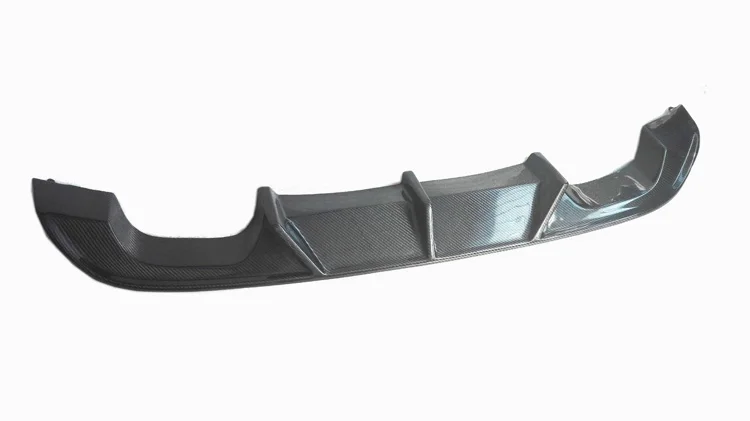 Alerón difusor labio parachoques trasero fibra carbono RZA – Golf MK7R - imagen 4