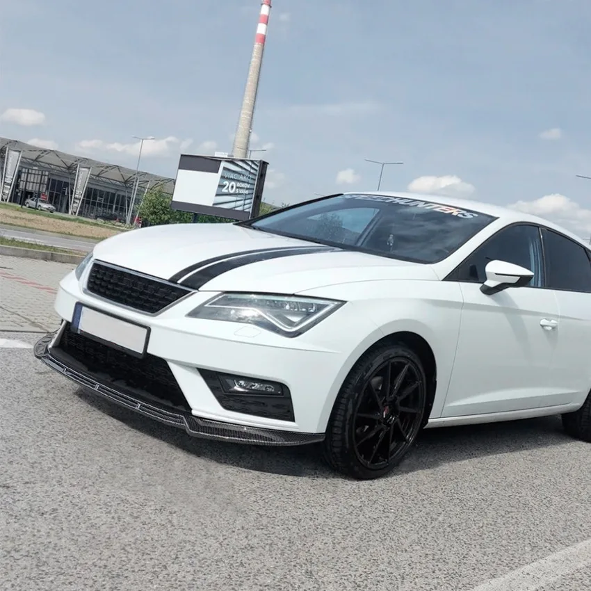 Alerón divisor frontal fibra carbono – Seat Leon MK3.5 2017-2020 - imagen 2