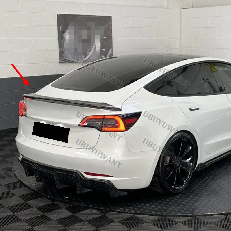 Alerón de labio HighKick fibra carbono – Tesla Model 3 2017-2021 - imagen 2