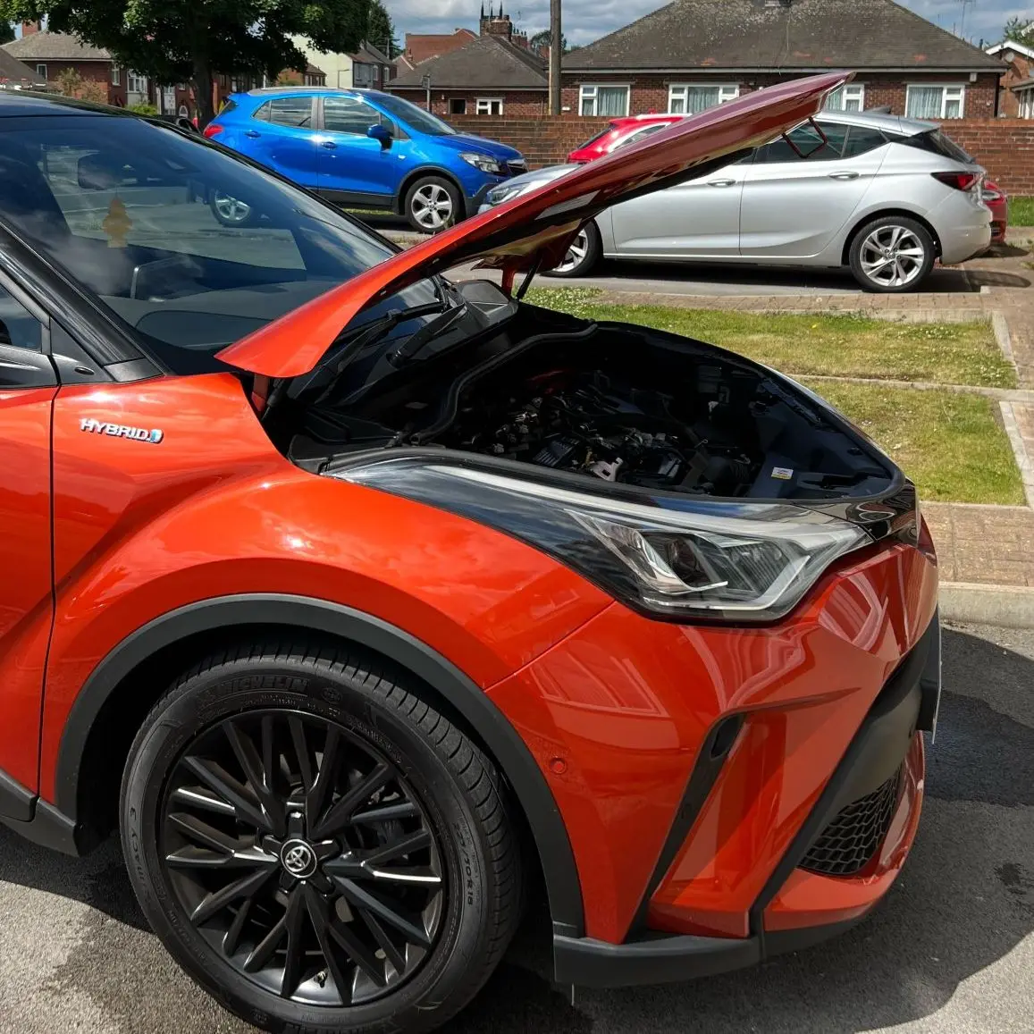 Amortiguadores de capó de gas Toyota C-HR 2016-2022 - imagen 5