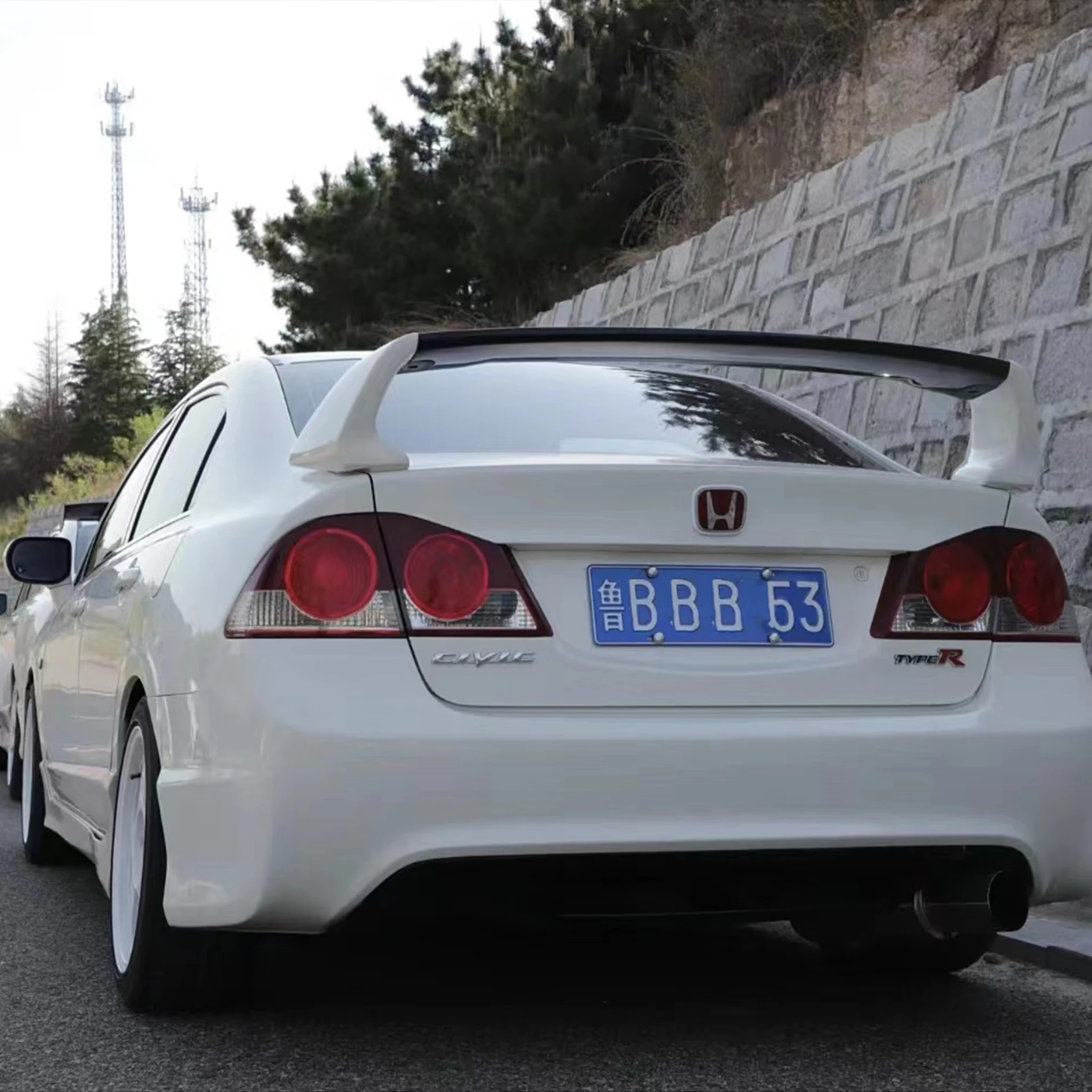 Spoiler trasero ABS Honda Civic FD2 con imprimación - imagen 4