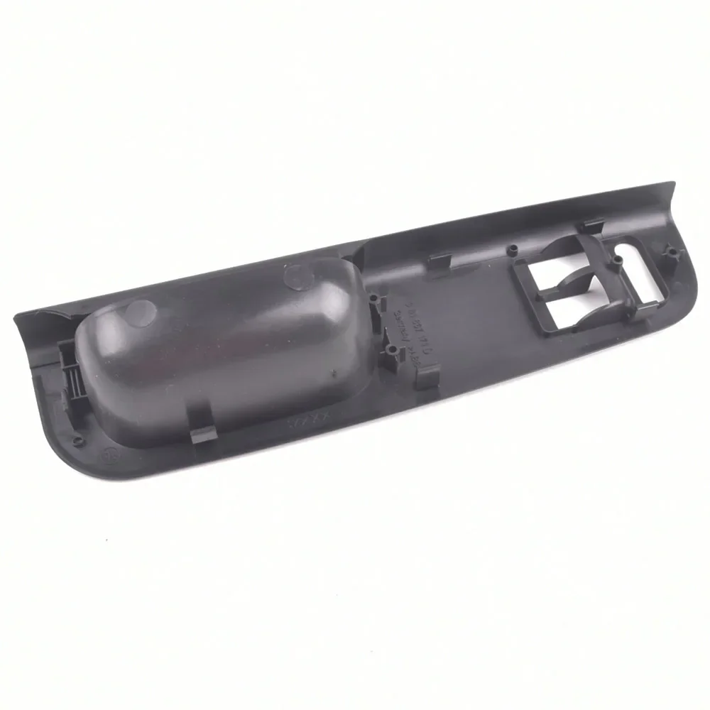 3B1867171D Embellecedor elevalunas negro para Passat, Golf IV y Bora - imagen 3