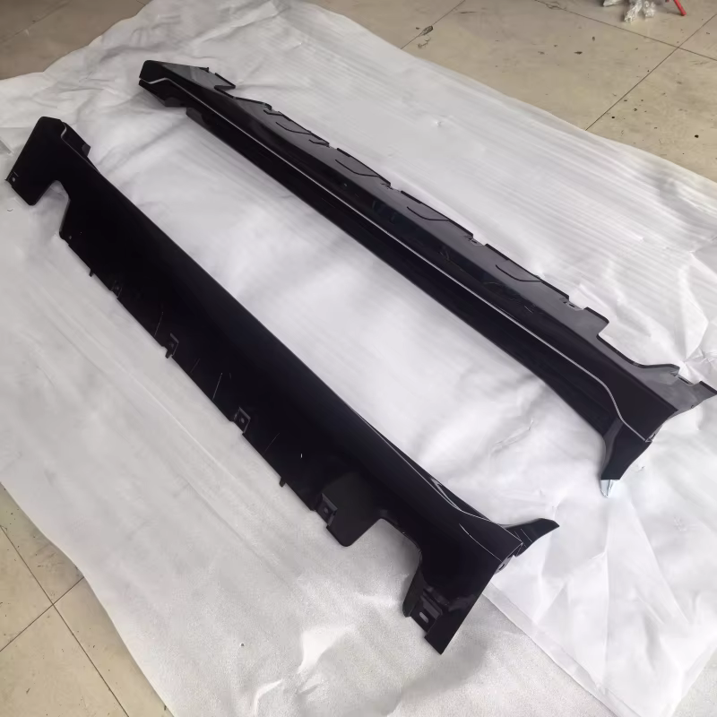 Labio trasero negro brillante para Avatr 12