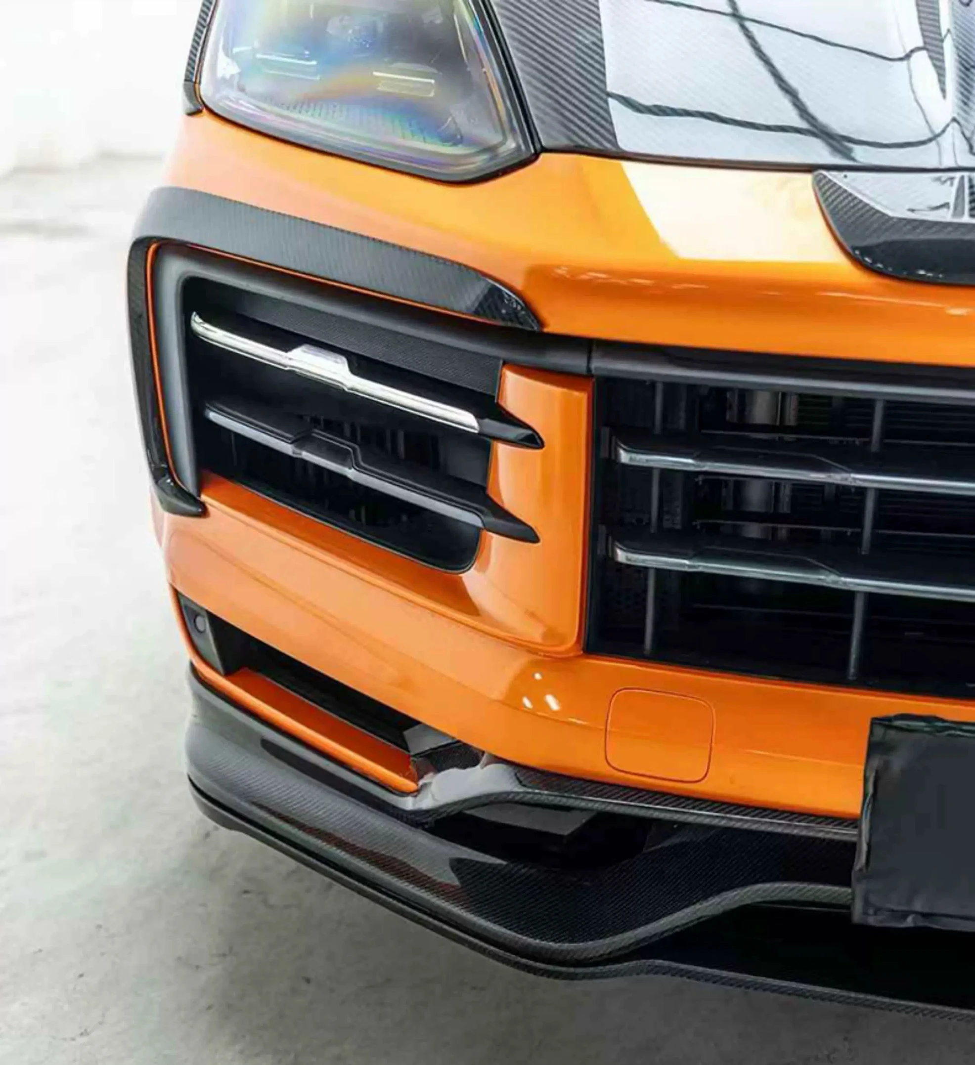 Bodykit fibra de carbono TKT para Porsche Cayenne 2024+ - imagen 3