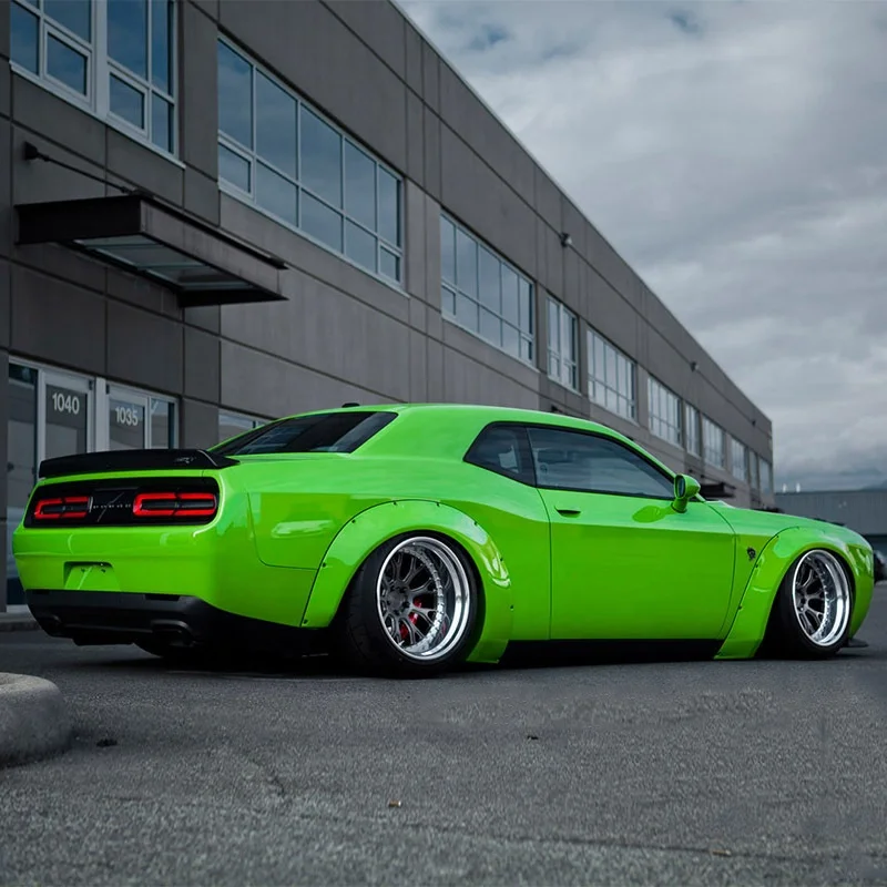 Ceja de rueda carbono LibertyWalk – Dodge Challenger kit cuerpo ancho - imagen 5