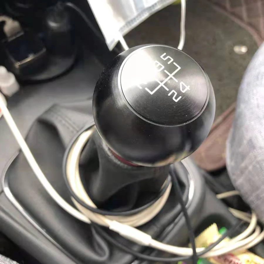 Pomo de cambio aluminio universal VW Golf MK4 - imagen 3