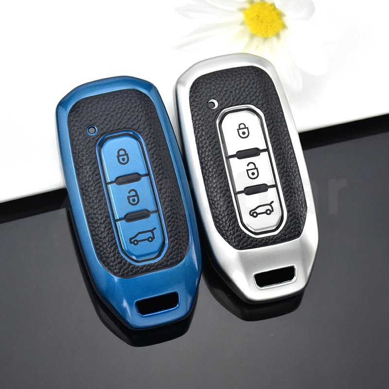 Detalle del diseño de la funda protectora para llave Ford Territory EV