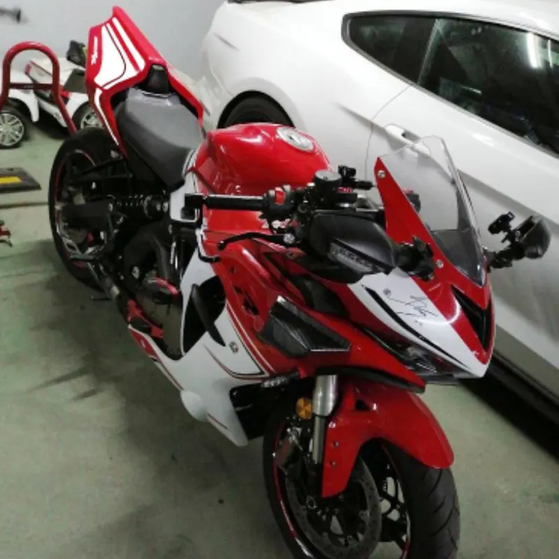 Acabado mate resistente para uso en pista