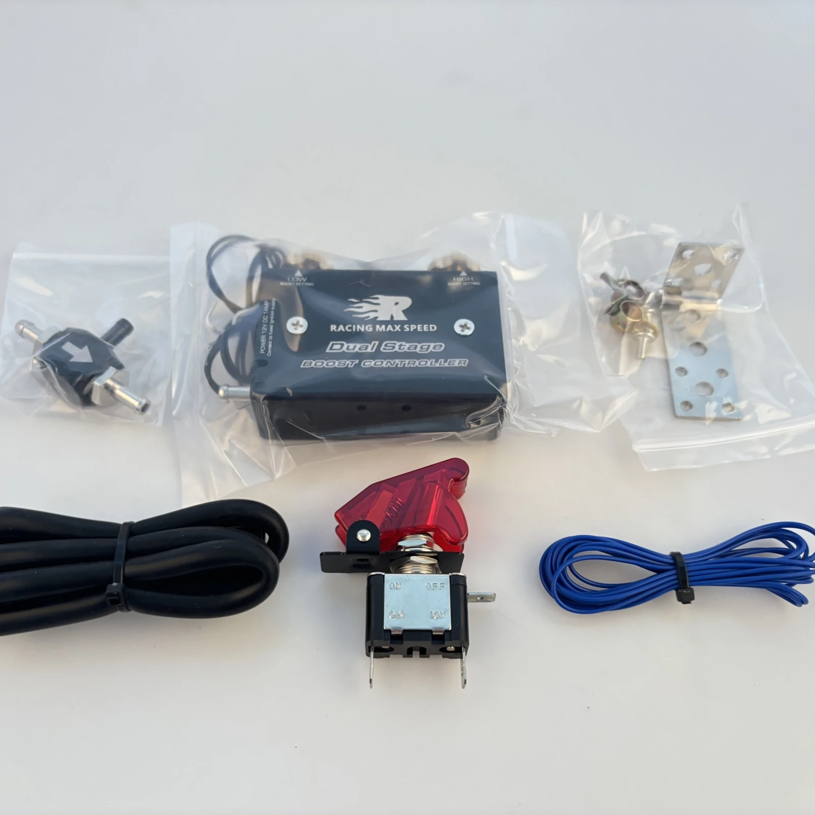 Controlador electrónico de presión del turbo de doble etapa con interruptor