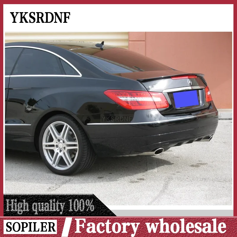 Alerón trasero fibra carbono Mercedes Clase E W207 C207 Coupé