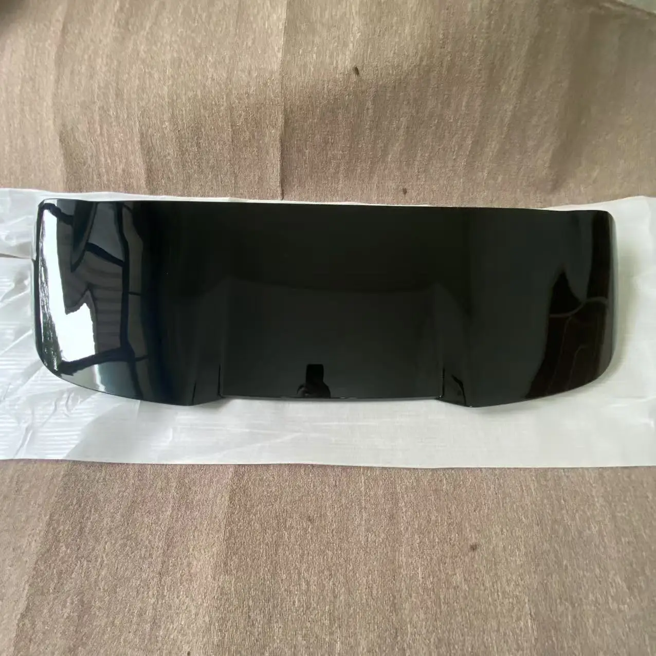 Alerón de techo GT para BMW X5 G05 visto desde el exterior