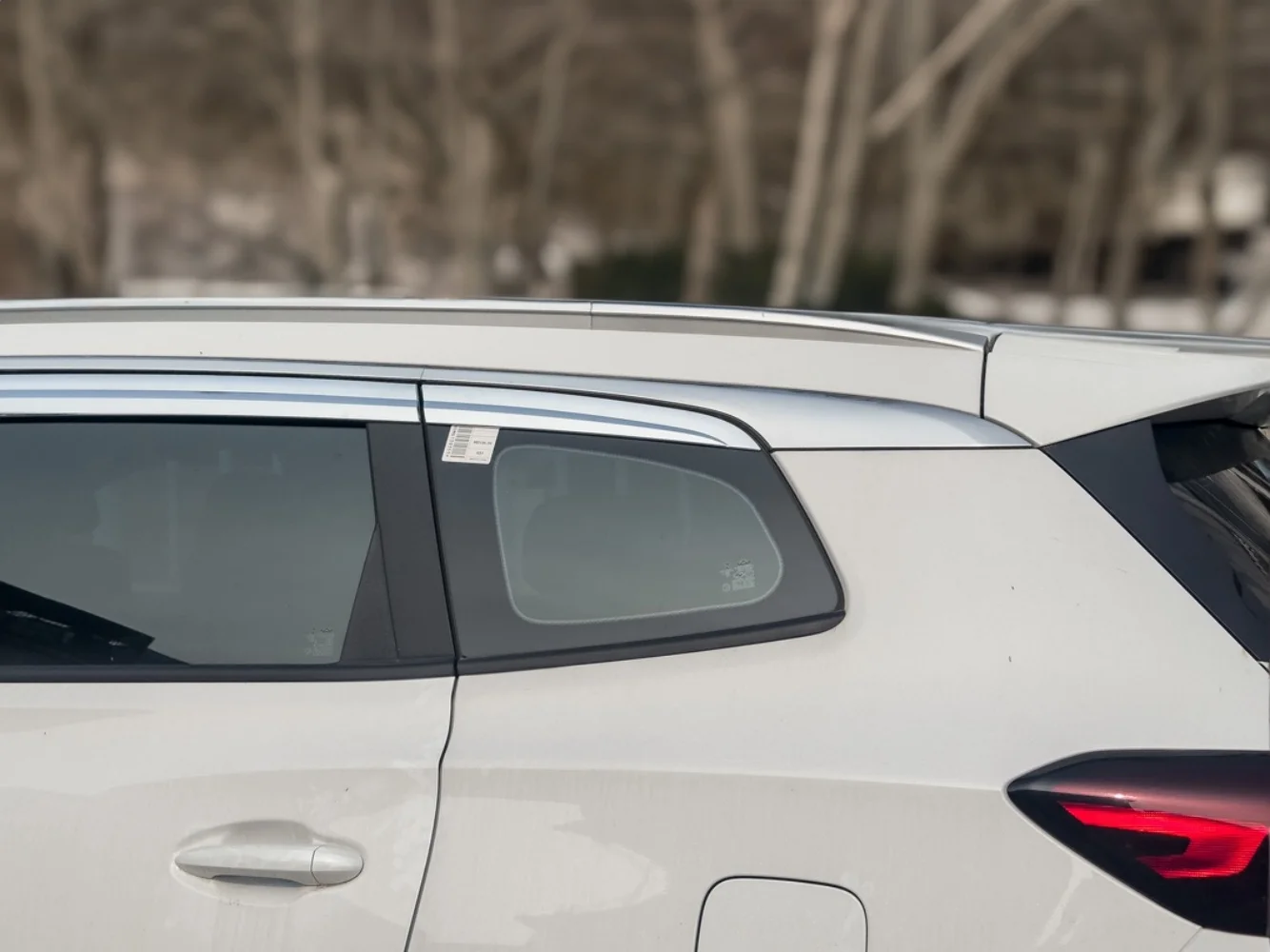 Deflectores de viento cromados para Chery Tiggo 8/8 Pro (2020-2025) - imagen 4