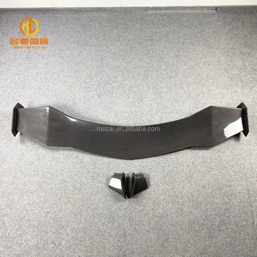 Alerón trasero fibra de carbono estilo Man-sory para Lamborghini URUS - imagen 5