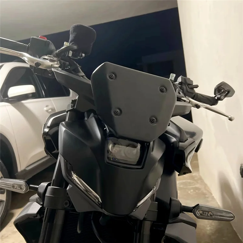 Parabrisas Yamaha MT09 SP 2024 con kit soporte - imagen 2
